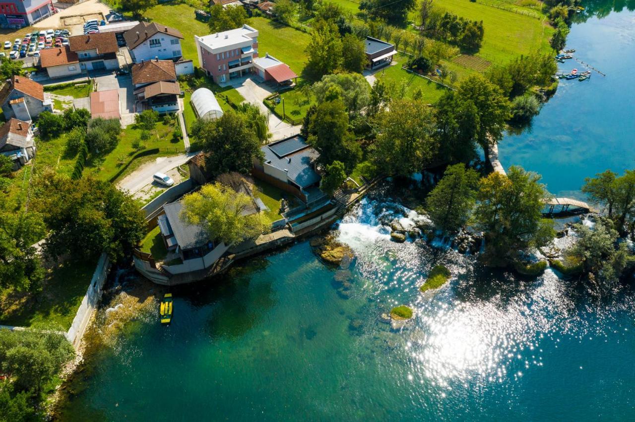 Holiday Homes Pozitiva Bihac Exterior photo