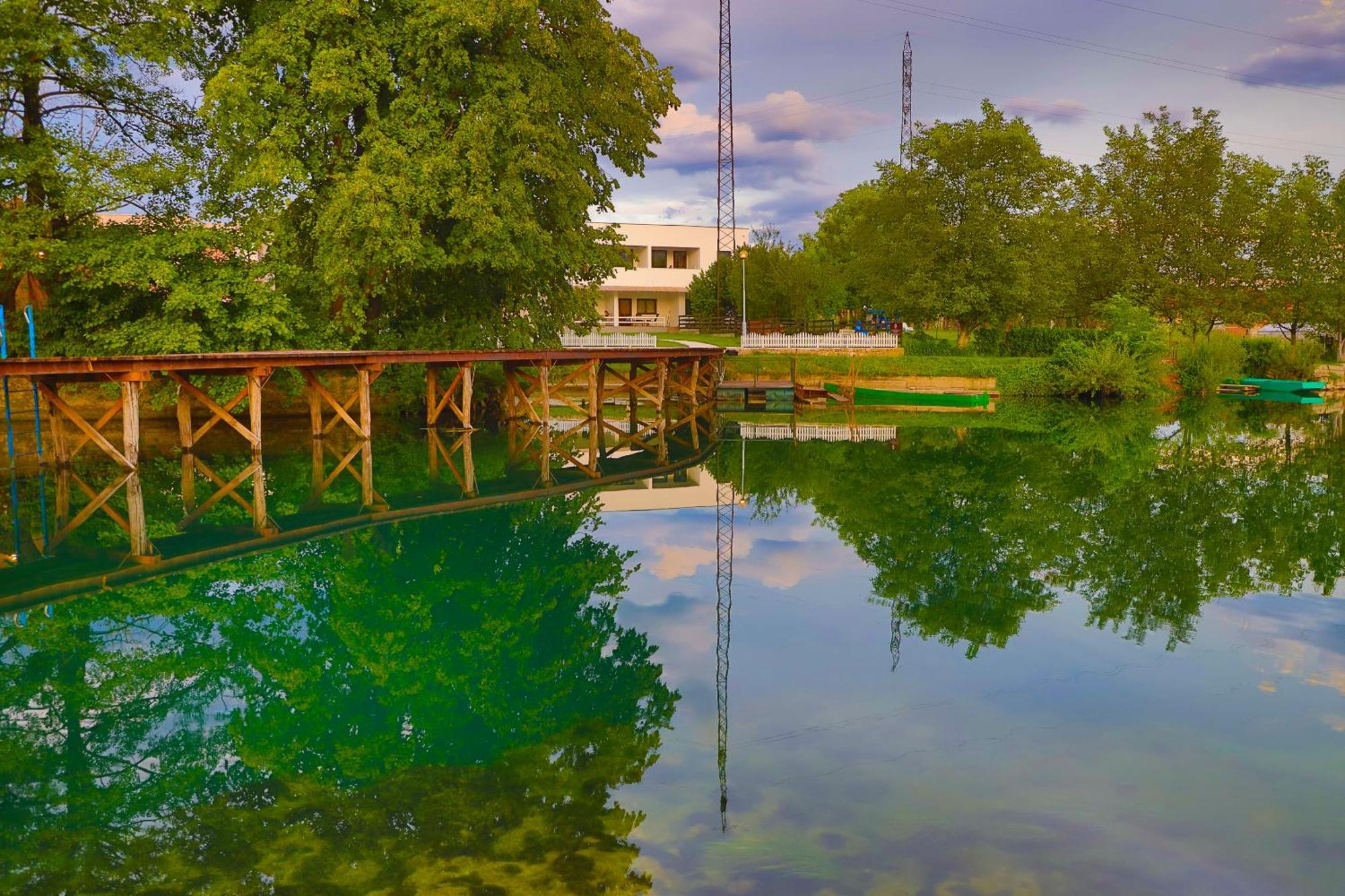 Holiday Homes Pozitiva Bihac Exterior photo